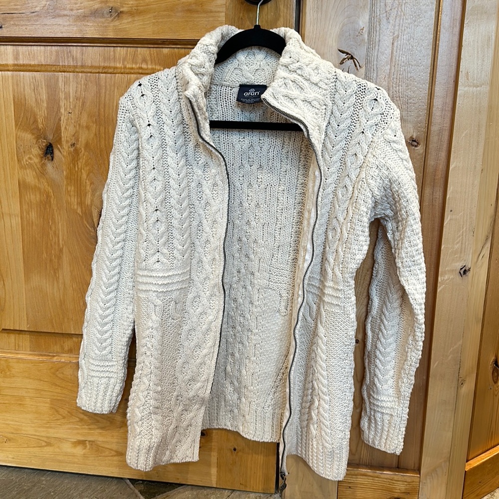Aran 100% merino wool zip up sweater